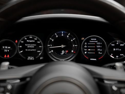 Used 2020 Porsche 911 Carrera image 46