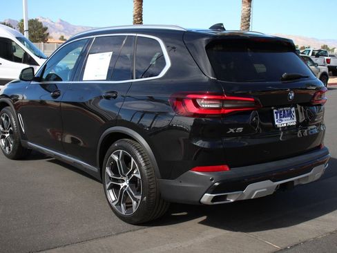 Used 2023 BMW X5 sDrive40i w/ Parking Assistance Package image 5