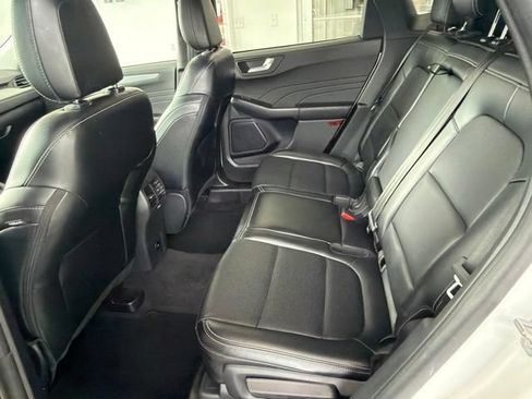 Certified 2024 Ford Escape Platinum AWD/4WD image 16