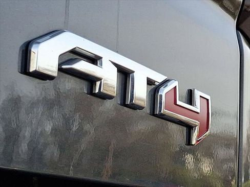 Used 2021 GMC Sierra 1500 AT4 image 24