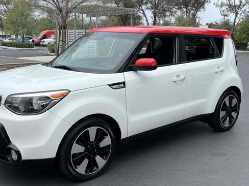 Used 2016 Kia Soul + w/ Designer's Package image 33