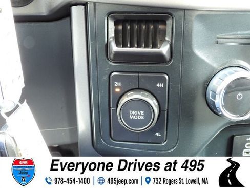Used 2025 Ford F150 XLT w/ Equipment Group 301A Standard AWD/4WD image 22