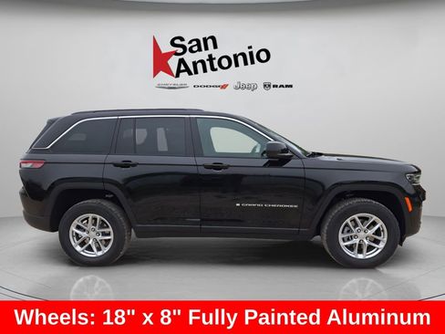 New 2025 Jeep Grand Cherokee Laredo X image 9