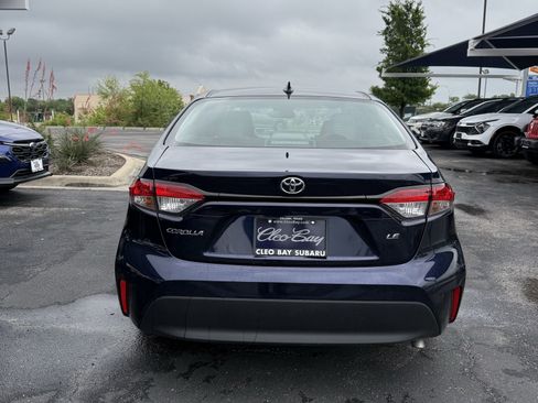 Used 2024 Toyota Corolla LE image 6