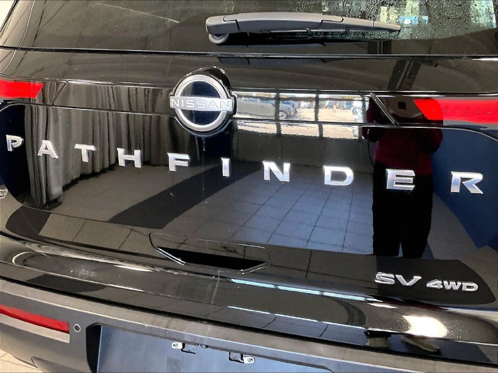 Certified 2024 Nissan Pathfinder SV AWD/4WD image 28