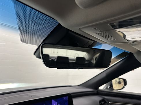 Certified 2023 Lexus ES 350 w/ Premium Package FWD image 27