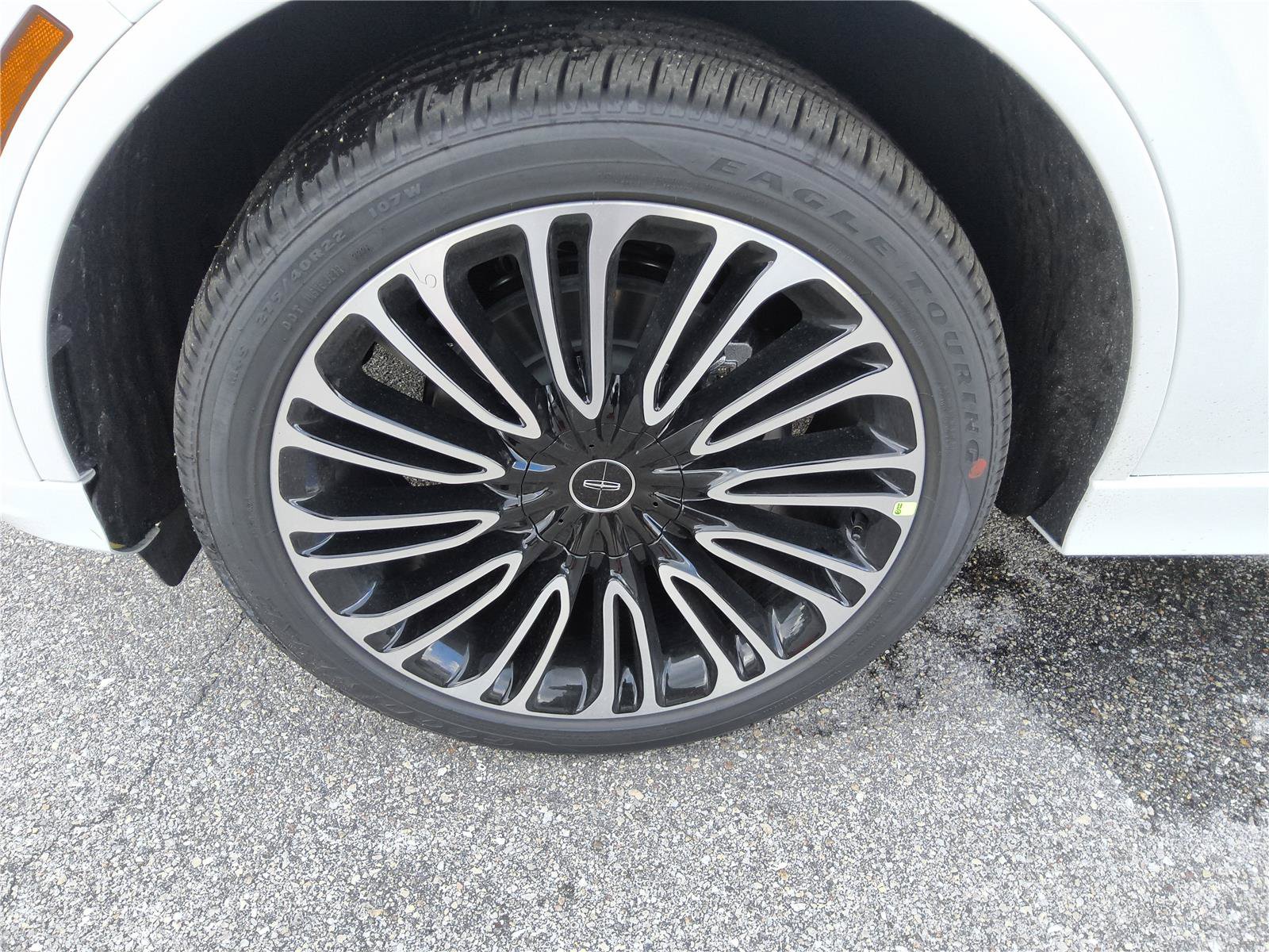 New 2027 Lincoln Aviator Black Label w/ Dynamic Handling Package AWD/4WD image 9