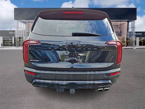 Used 2022 Kia Telluride SX w/ Nightfall Edition Package image 5