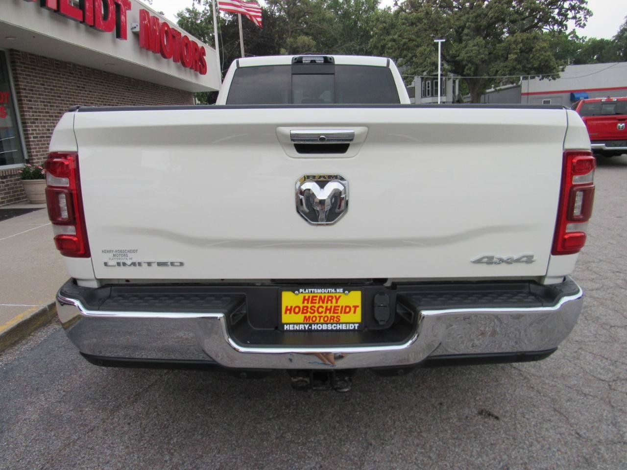 Used 2021 RAM 3500 Limited AWD/4WD image 3