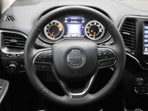 Used 2021 Jeep Cherokee Latitude Lux w/ Comfort/Convenience Group AWD/4WD image 23