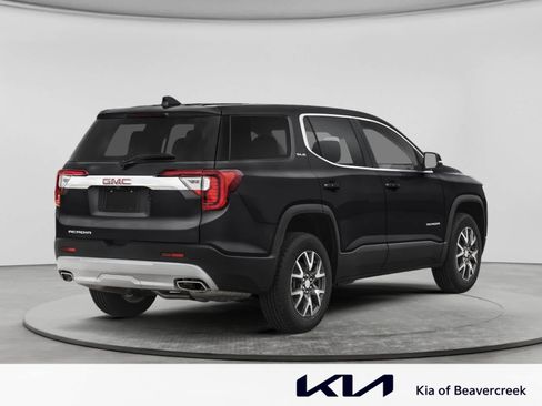 Used 2023 GMC Acadia SLE w/ Driver Convenience Package FWD image 2