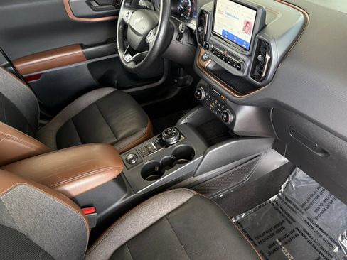 Used 2021 Ford Bronco Sport Outer Banks AWD/4WD image 17