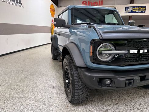 Used 2023 Ford Bronco Wildtrak AWD/4WD image 14