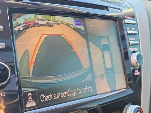 Used 2019 Nissan Murano SV w/ Premium Package FWD image 32