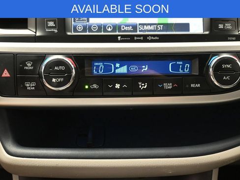 Certified 2016 Toyota Highlander Limited AWD/4WD image 24
