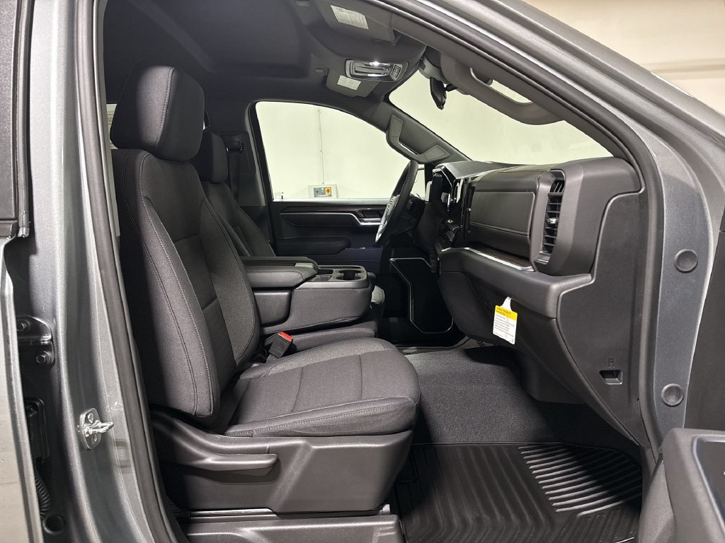 New 2026 Chevrolet Silverado 1500 RST w/ Z71 Off-Road Package AWD/4WD image 22