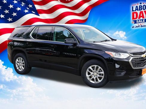 Used 2021 Chevrolet Traverse LS AWD/4WD image 2