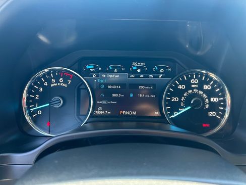 Used 2020 Ford F150 Lariat w/ Equipment Group 502A Luxury AWD/4WD image 20
