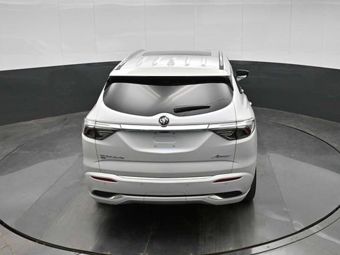 Used 2023 Buick Enclave Avenir w/ Avenir Technology Package image 26