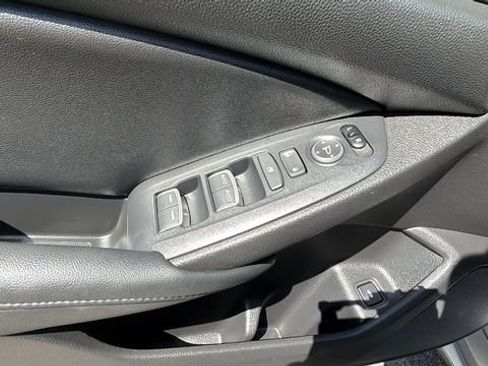 Used 2021 Honda Accord LX image 19