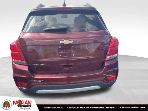 Used 2017 Chevrolet Trax LT w/ Driver Confidence Package AWD/4WD image 7
