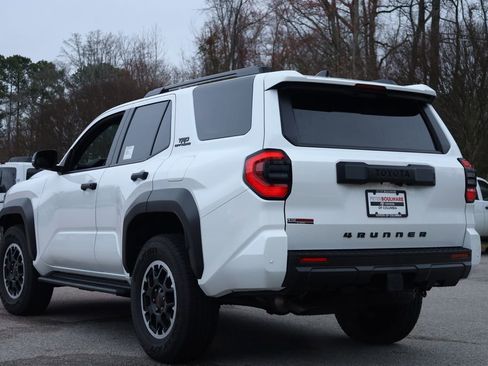 Used 2025 Toyota 4Runner TRD Off-Road Premium image 3