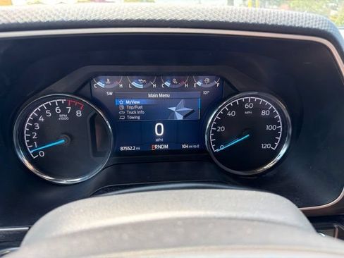 Used 2022 Ford F150 XLT w/ Equipment Group 302A High AWD/4WD image 12