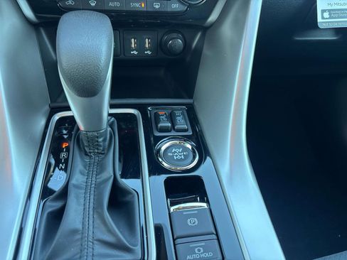 New 2026 Mitsubishi Eclipse Cross SE image 11