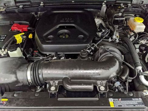 Used 2026 Jeep Wrangler Sport AWD/4WD image 22