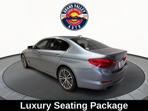 Used 2019 BMW 540i xDrive w/ Premium Package image 8