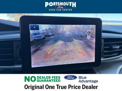 Certified 2022 Ford Explorer XLT w/ Equipment Group 202A image 13