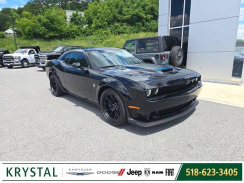 Used 2023 Dodge Challenger R/T Scat Pack RWD image 1