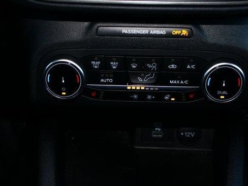 Used 2023 Ford Escape Active image 18