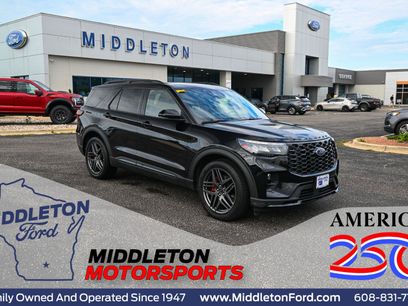 Used 2025 Ford Explorer ST