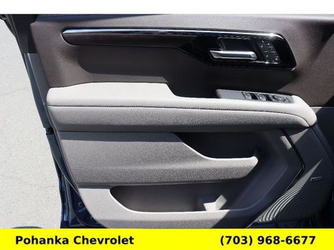 New 2026 Chevrolet Suburban LT w/ Comfort Package AWD/4WD image 23