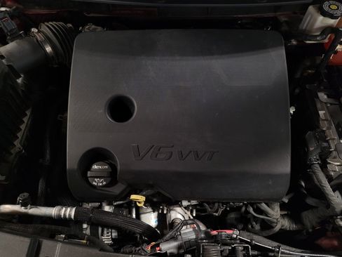 Used 2022 Chevrolet Traverse LT AWD/4WD image 30