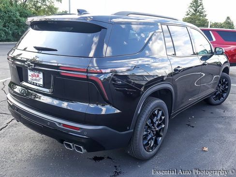 New 2026 Chevrolet Traverse LT w/ Enhanced Driving Package image 9