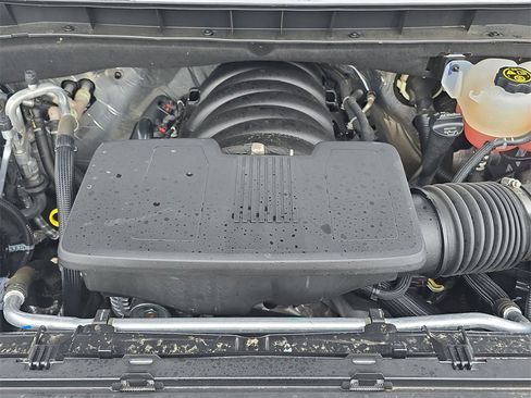 Certified 2024 Chevrolet Tahoe Z71 w/ Z71 Off-Road Package image 31