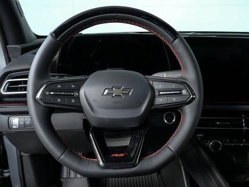 New 2026 Chevrolet Traverse RS w/ LPO, Floor Liner Package image 9