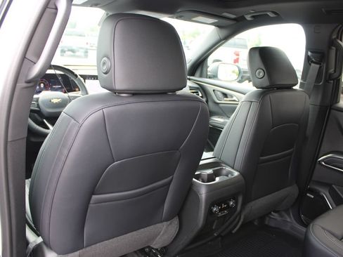 New 2026 Chevrolet Traverse LT w/ Enhanced Driving Package FWD image 26