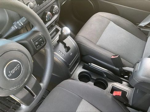Used 2016 Jeep Patriot Sport w/ Power Value Group FWD image 16