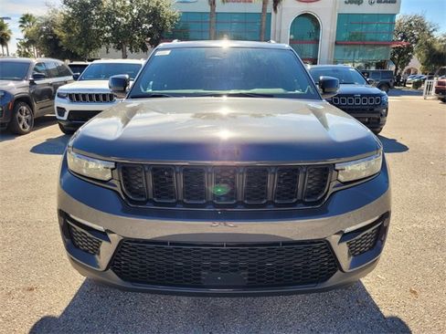 New 2025 Jeep Grand Cherokee Limited w/ Trailer Tow Package image 19