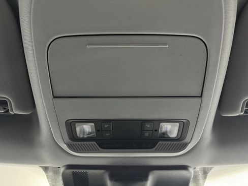 Used 2024 Ford F150 XLT image 24