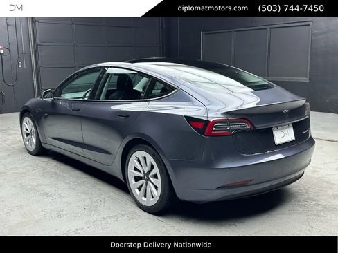 Used 2021 Tesla Model 3 Long Range image 5