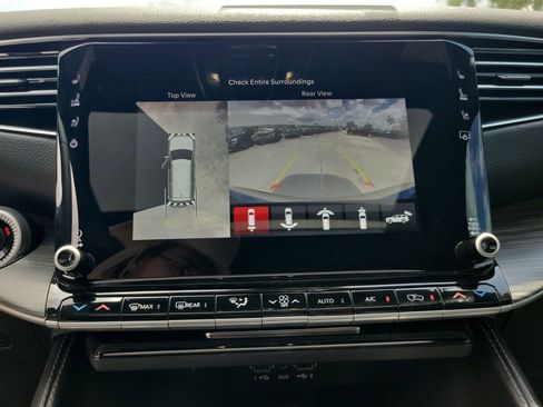 New 2024 Jeep Wagoneer Series II w/ Convenience Group I image 29