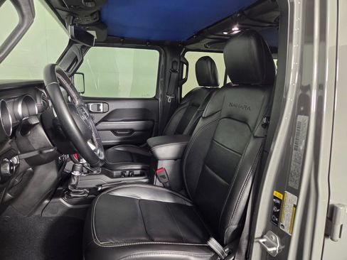 Used 2020 Jeep Wrangler Unlimited Sahara AWD/4WD image 10