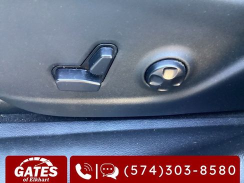 Used 2020 Jeep Cherokee Limited image 17