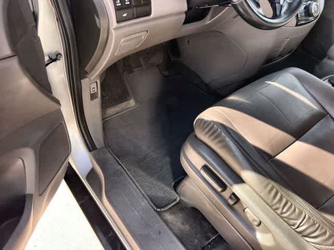 Used 2014 Honda Odyssey EX-L image 3