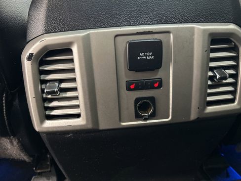 Used 2016 Ford F150 Lariat w/ Equipment Group 502A Luxury image 31