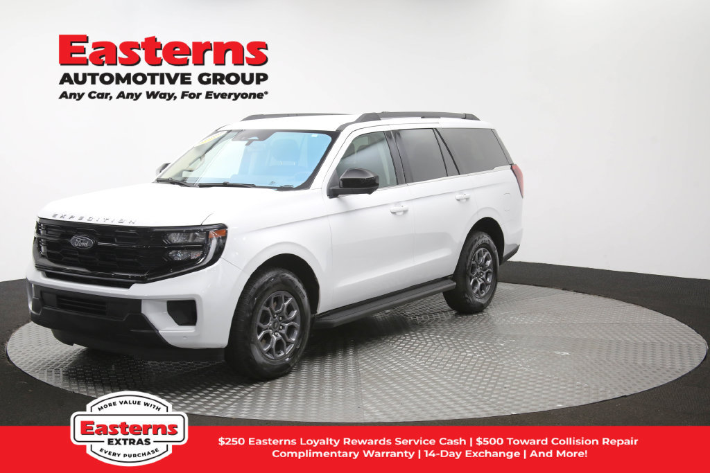 Used 2025 Ford Expedition Active AWD/4WD image 56